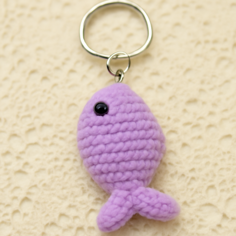 Charming Crochet Fish Keychain: Quick and Whimsical Delight